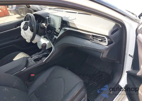 2023 Toyota Camry Xse Awd z USA, uszkodzony, nr VIN 4T1K61BK2PU097521